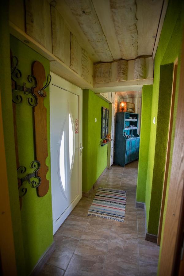 אוגולין Sumski Dvori Apartment מראה חיצוני תמונה