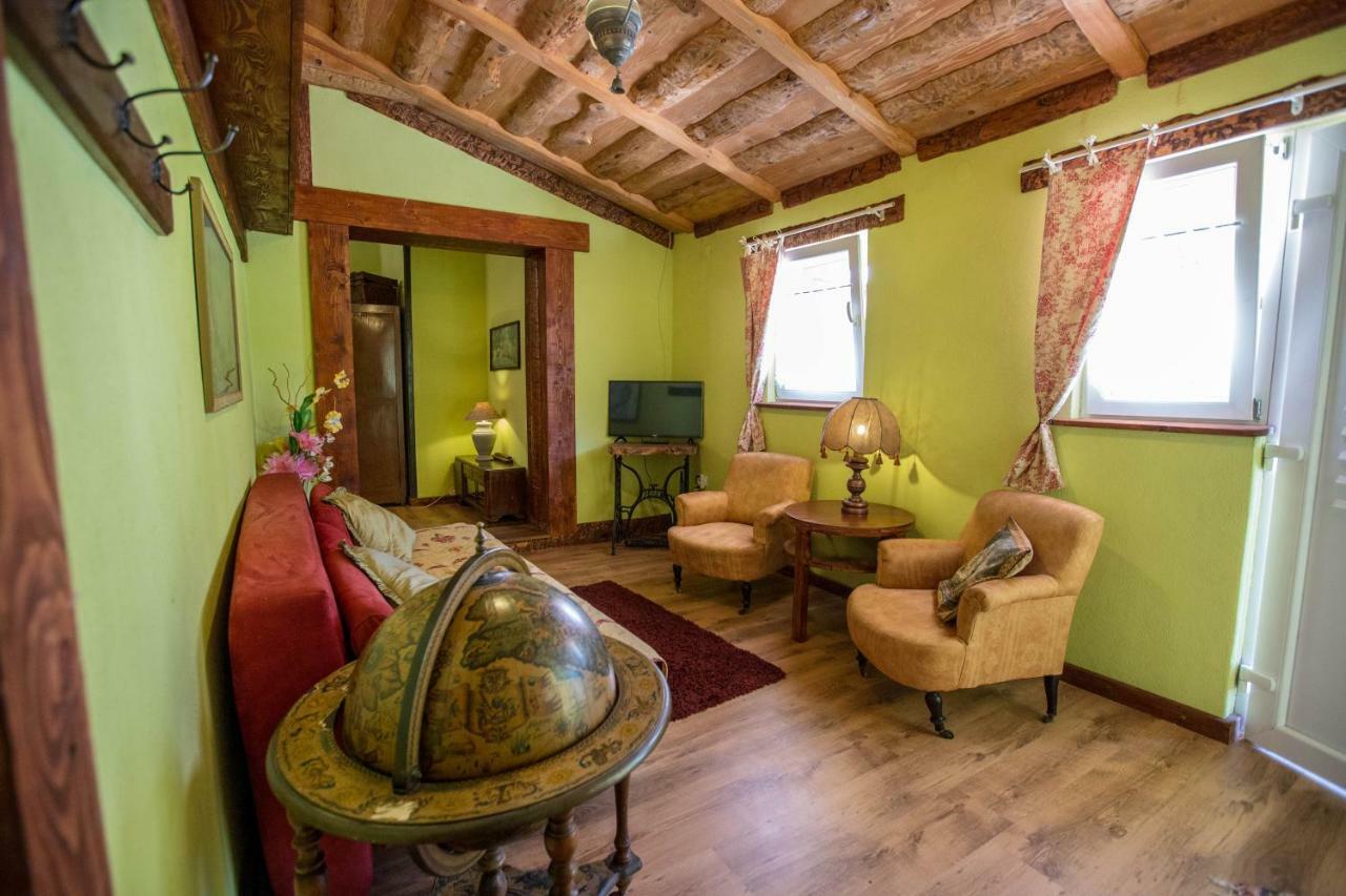 אוגולין Sumski Dvori Apartment מראה חיצוני תמונה